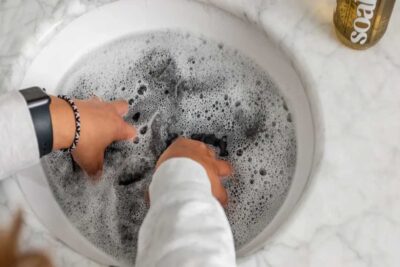 راز شستشوی چادر مشکی