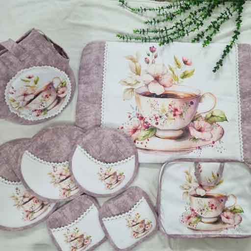 برند مهر و ماه با مدیریت خانم چوپانی